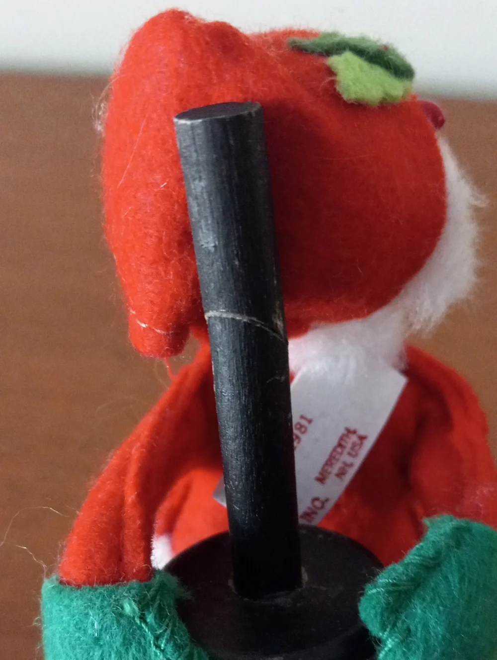Vintage 1970s/1980s Annalee Santa Doll Warming at Stove - 5